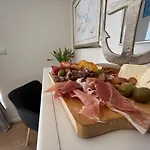 Marina Mel Novi Vinodolski