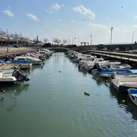 Marina Mel Novi Vinodolski