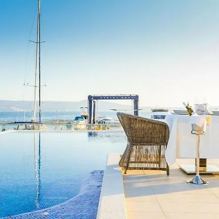 Marina Mel Novi Vinodolski