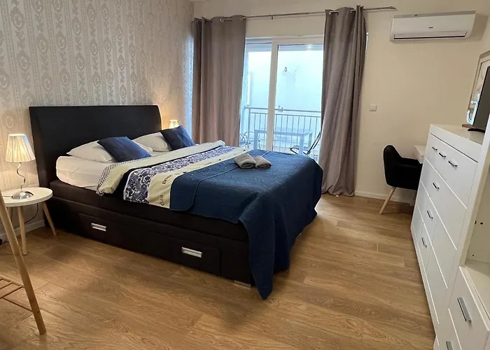 Marina Mel Apartman *