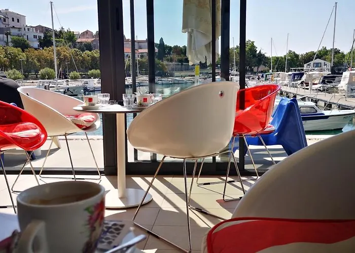 Marina Mel Apartman *