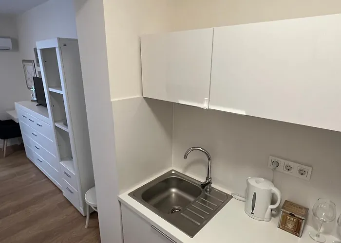 Marina Mel * Novi Vinodolski