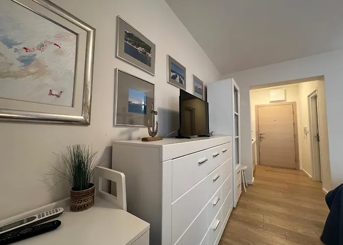 Marina Mel Apartment Novi Vinodolski