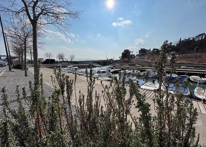 Marina Mel * Novi Vinodolski