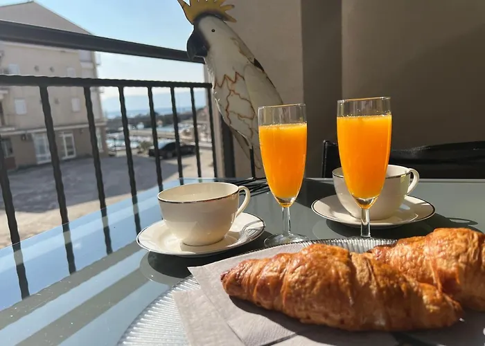 Marina Mel * Novi Vinodolski